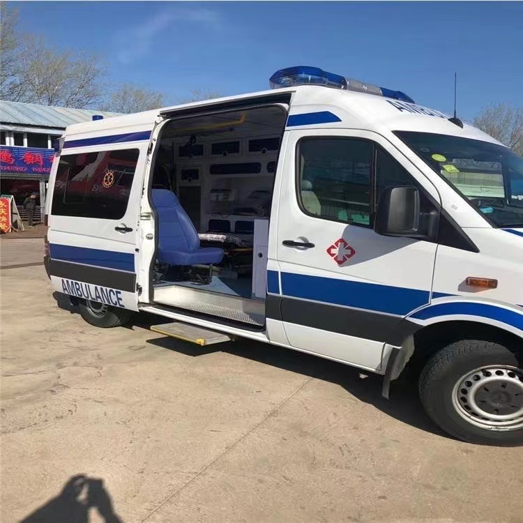 平远私人长途救护车出租转院回家